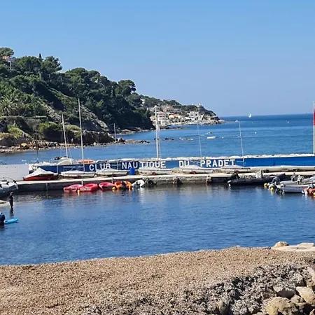 T2 Avec Terrasse En Avec Piscine & Tennis A 5 Min لو براديت